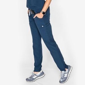 Yola Figs scrub pants